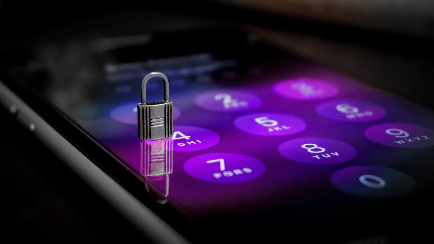 5 rodzajów cyberzagrożeń. Jak się chronić? tło