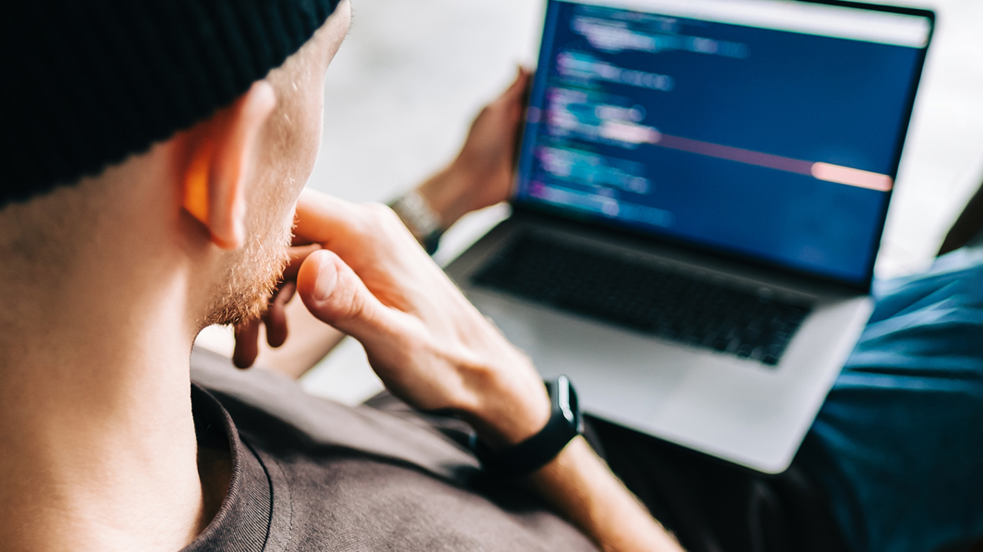 Porównanie CMS-ów: czy WordPress nadal wygrywa? tło