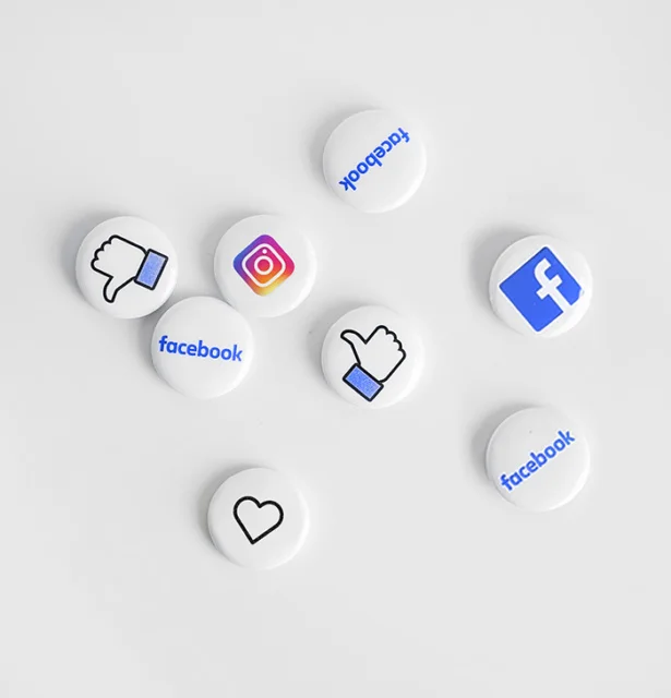 social media tło