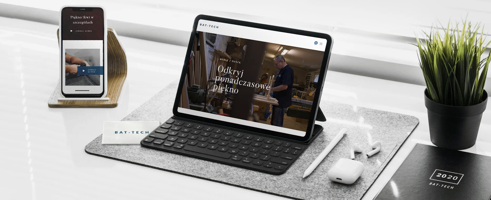 strona internetowa Bat-Tech – strona internetowa tło