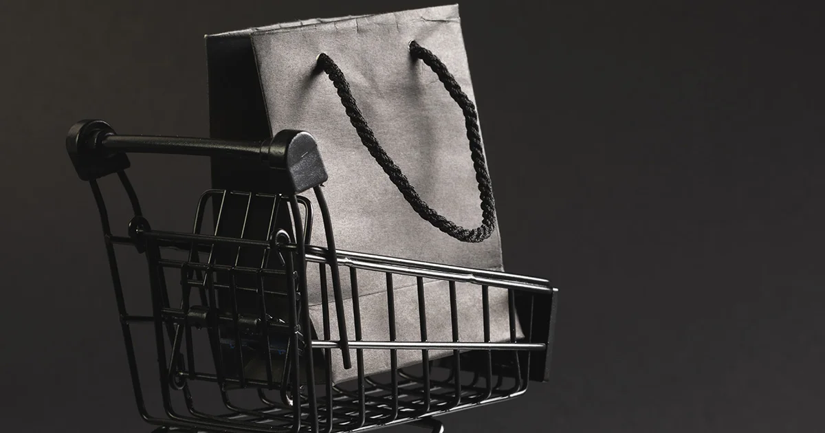 Dyrektywa UE zmienia e-commerce od 19 czerwca. Czy wiesz już o obowiązkowym przycisku zwrotu? tło